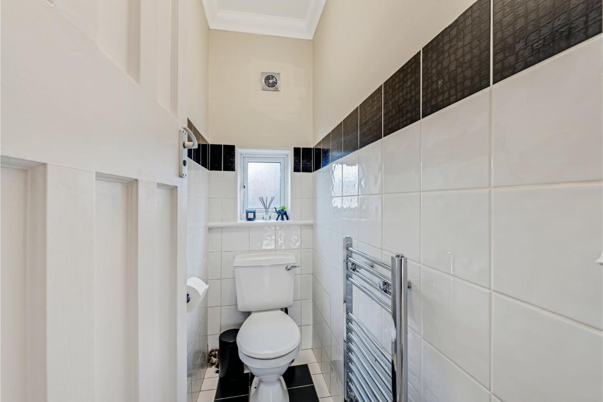 Sweet And Lovely 2Br With Free Parking Лондон Екстериор снимка